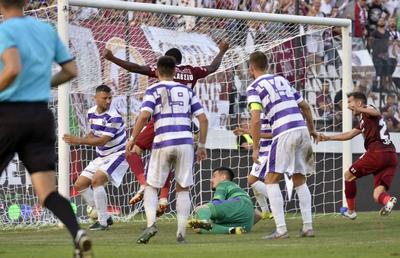 LIGA 2 // FOTO Rapid o învinge pe ASU Poli după autogolul lui Scutaru » Toate rezultatele zilei