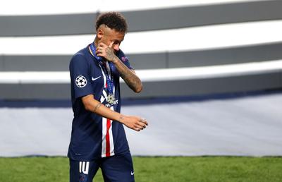 PSG - BAYERN 0-1 // „Über alles”! » Editorial Andrei Niculescu: „Sincer, mie mi-au plăcut lacrimile lui Neymar de la sfârșit”