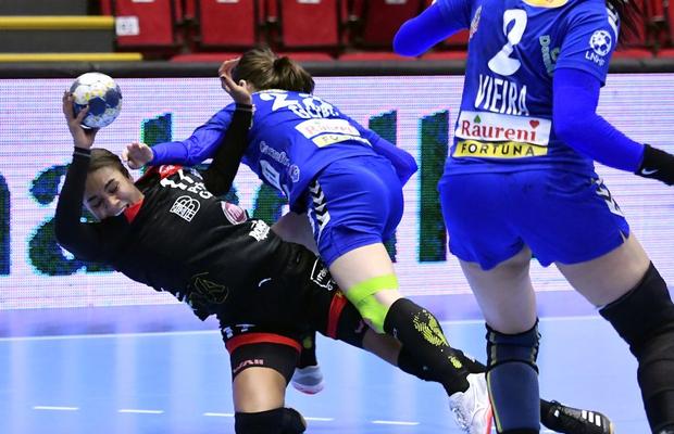 Handbalul românesc se reia pe 3 septembrie, după 6 luni de pauză!