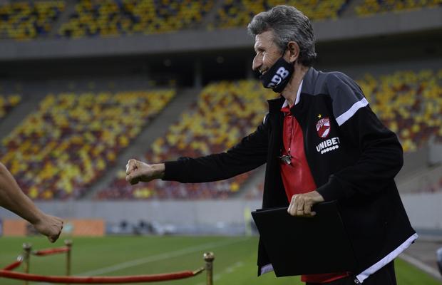 Dinamo - Hermannstadt 1-1. Gigi Mulțescu, gata să-i lase locul lui Contra: „Pentru Dinamo accept orice!”