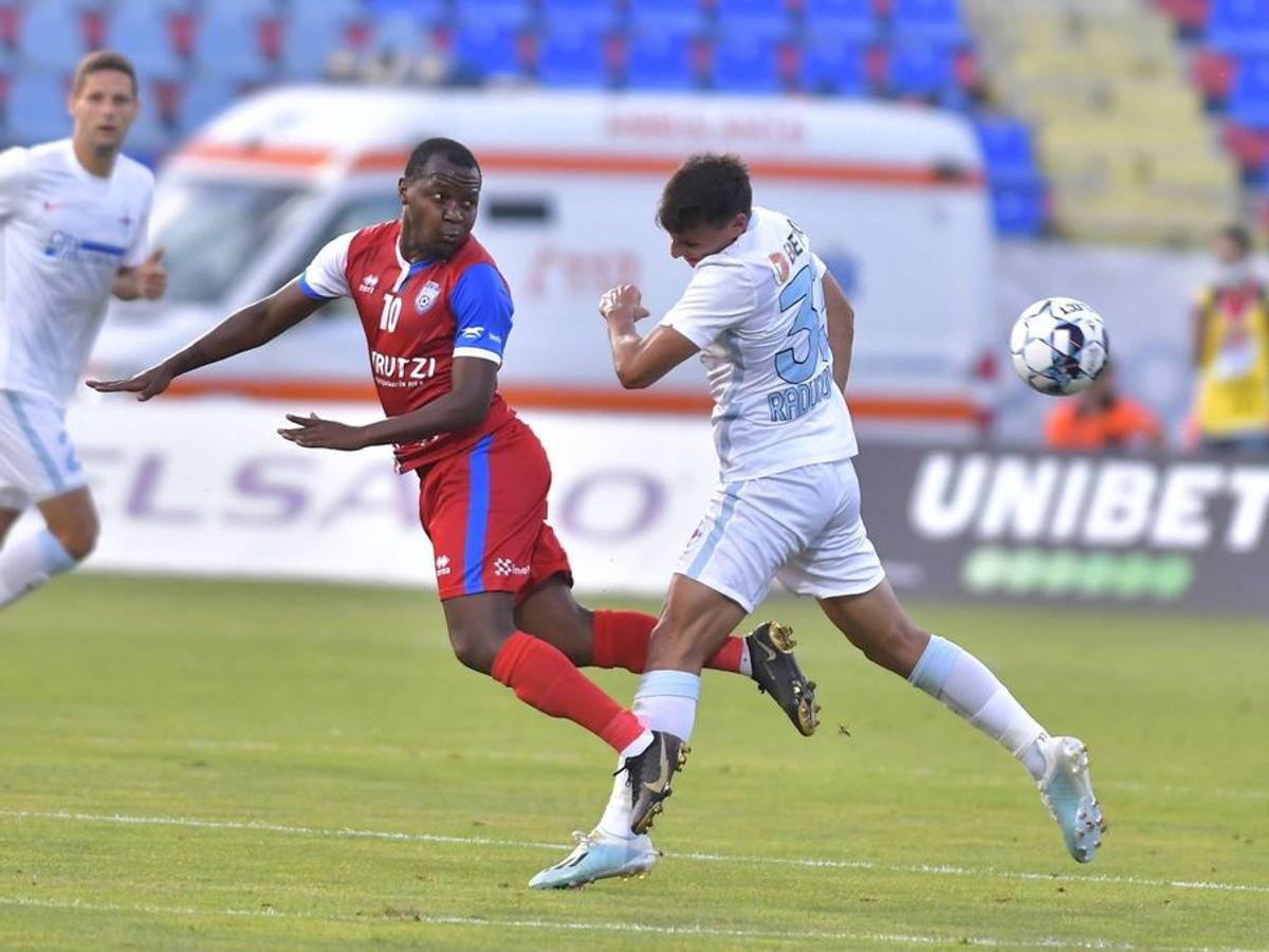 Hervin Ongenda a fost prezentat oficial la Rapid: „Ăsta e fotbalul pe care îmi place să îl joc!”