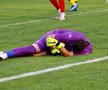 FC BRAȘOV - SR BRAȘOV 0-1. Tibi Ghioane, după calificarea în Cupă cu golul senzațional al portarului: „La noi, publicul e primul jucător, nu al 12-lea!”
