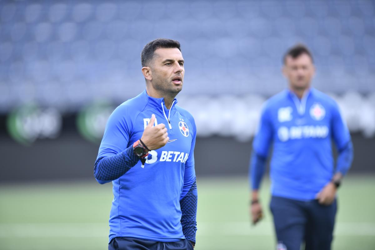Antrenament FCSB + conferință Nicolae Dică