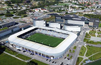 Cum să construim un stadion fără să risipim banii? Ne învață Norvegia! Arena lui Viking, incomparabil mai ieftină decât cele din București