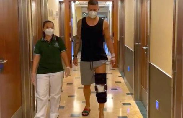 Ovidiu Popescu s-a operat după accidentarea horror de la genunchi » Primele imagini + Când va reveni pe teren