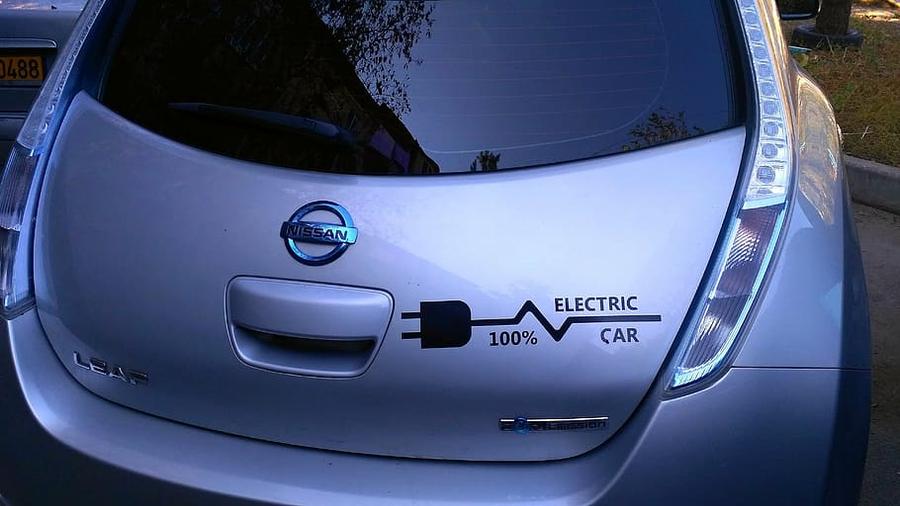 De ce este important să deții propria stație de încărcare electrică pentru mașina ta?