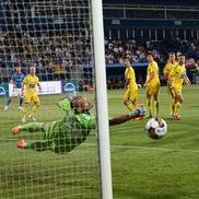 Cele mai tari imagini ale primei reprize din Farul - HJK / FOTO: Răzvan Păsărică / sportpictures.eu