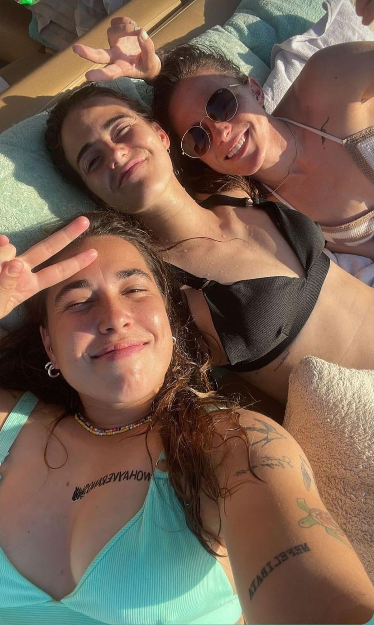 Petrecere în bikini! Vedetele Spaniei de la Mondialul de fotbal feminin se distrează pe iaht, în Ibiza, după victoria împotriva Angliei