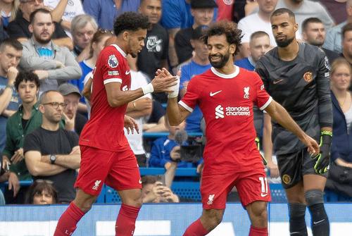 Al-Ittihad oferă 100 de milioane pentru Mohamed Salah (dreapta). Foto: Imago Images