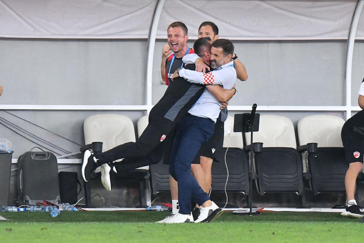 „El e artizanul!” » Fostul antrenor al lui Dinamo spune exact unde ar trebui întărită echipa și numește marele câștig: „Mereu a avut calitate, dar era indolent”