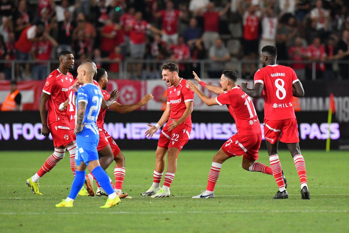 „N-am văzut în viața mea așa ceva, nu uit!” » Mitriță s-a luat de Dinamo, înaintea meciului de la Craiova