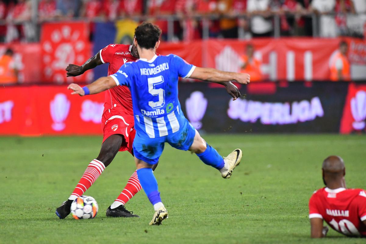 „N-am văzut în viața mea așa ceva, nu uit!” » Mitriță s-a luat de Dinamo, înaintea meciului de la Craiova