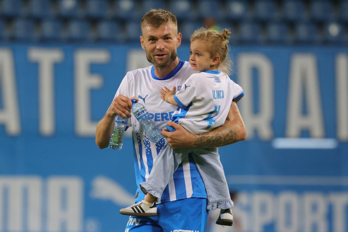 Alexandru Creţu şi fiica sa