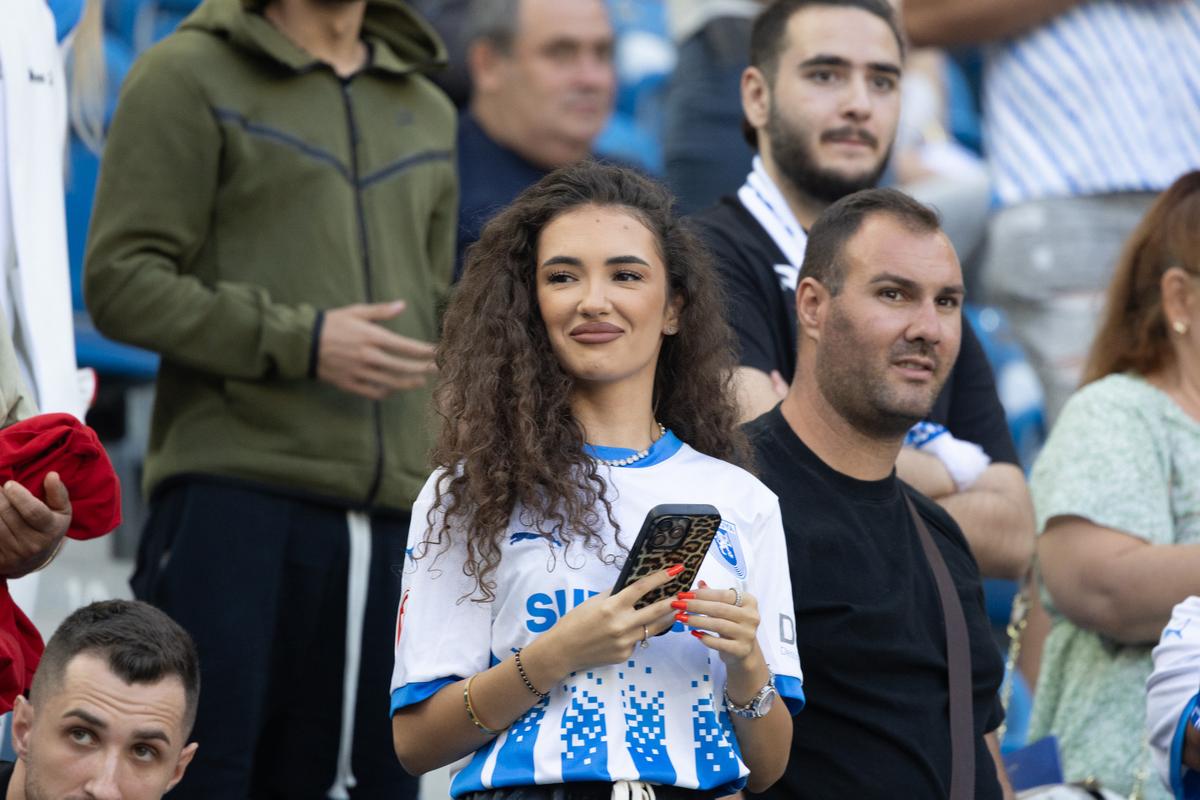 Lavinia, prietena lui Mihnea Rădulescu