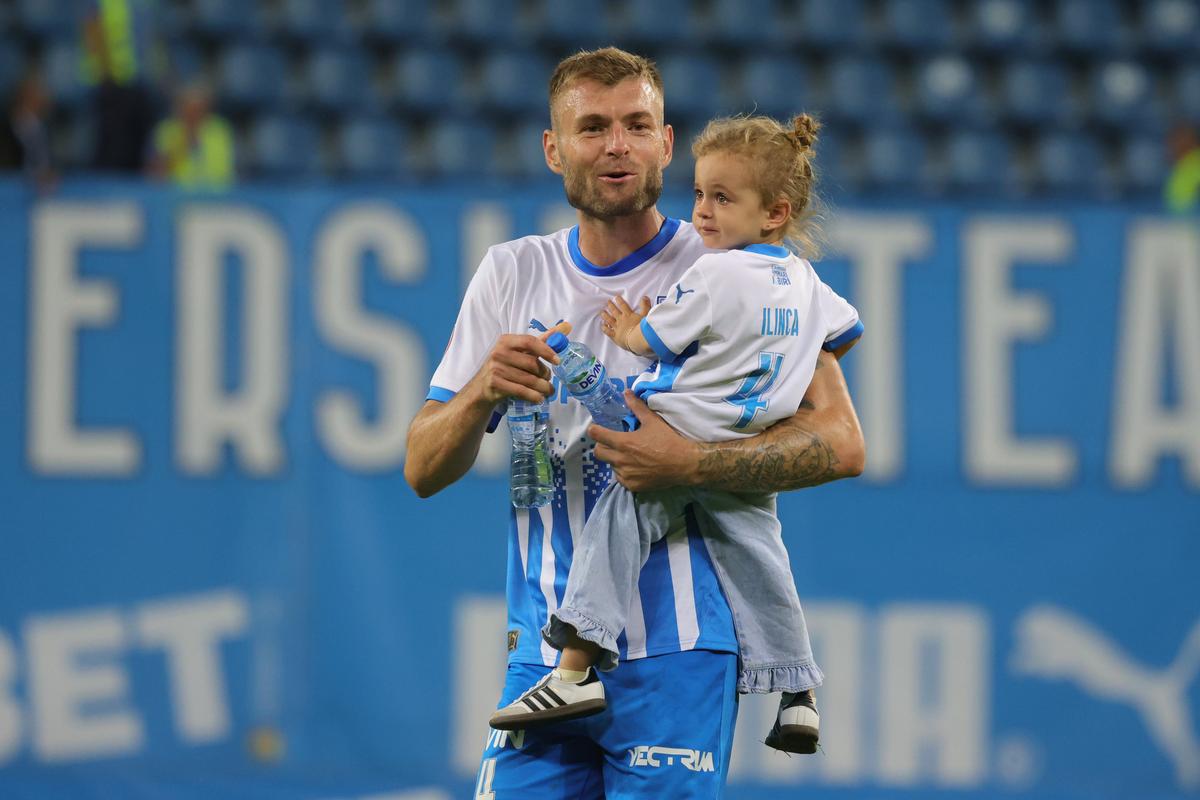 Alexandru Creţu şi fiica sa