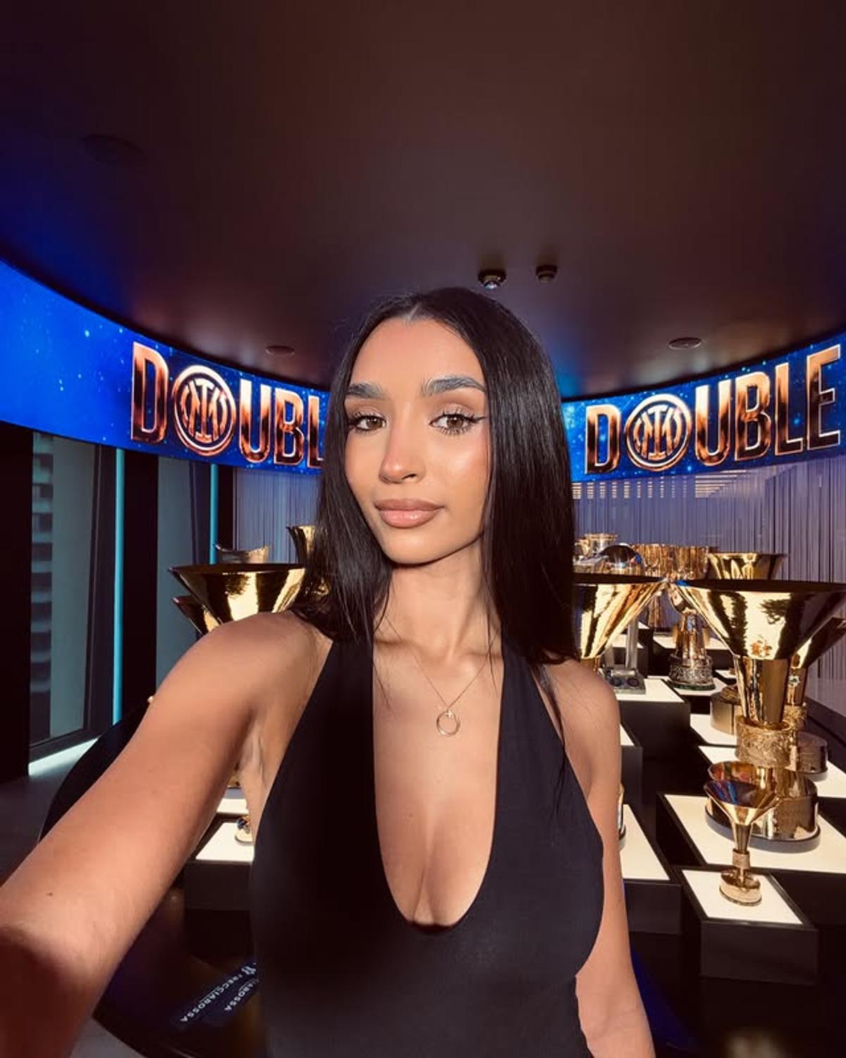 Cristi Chivu are o nouă susținătoare înfocată » Nu se oprește din postat fotografii: „Milano, suntem pregătiți!”