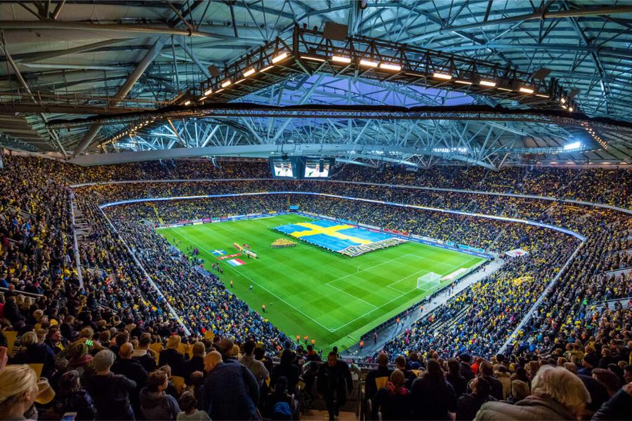 „Strawberry Arena” Se pun în vânzare biletele pentru primul meci oficial al lui Gheorghe Hagi pe banca României