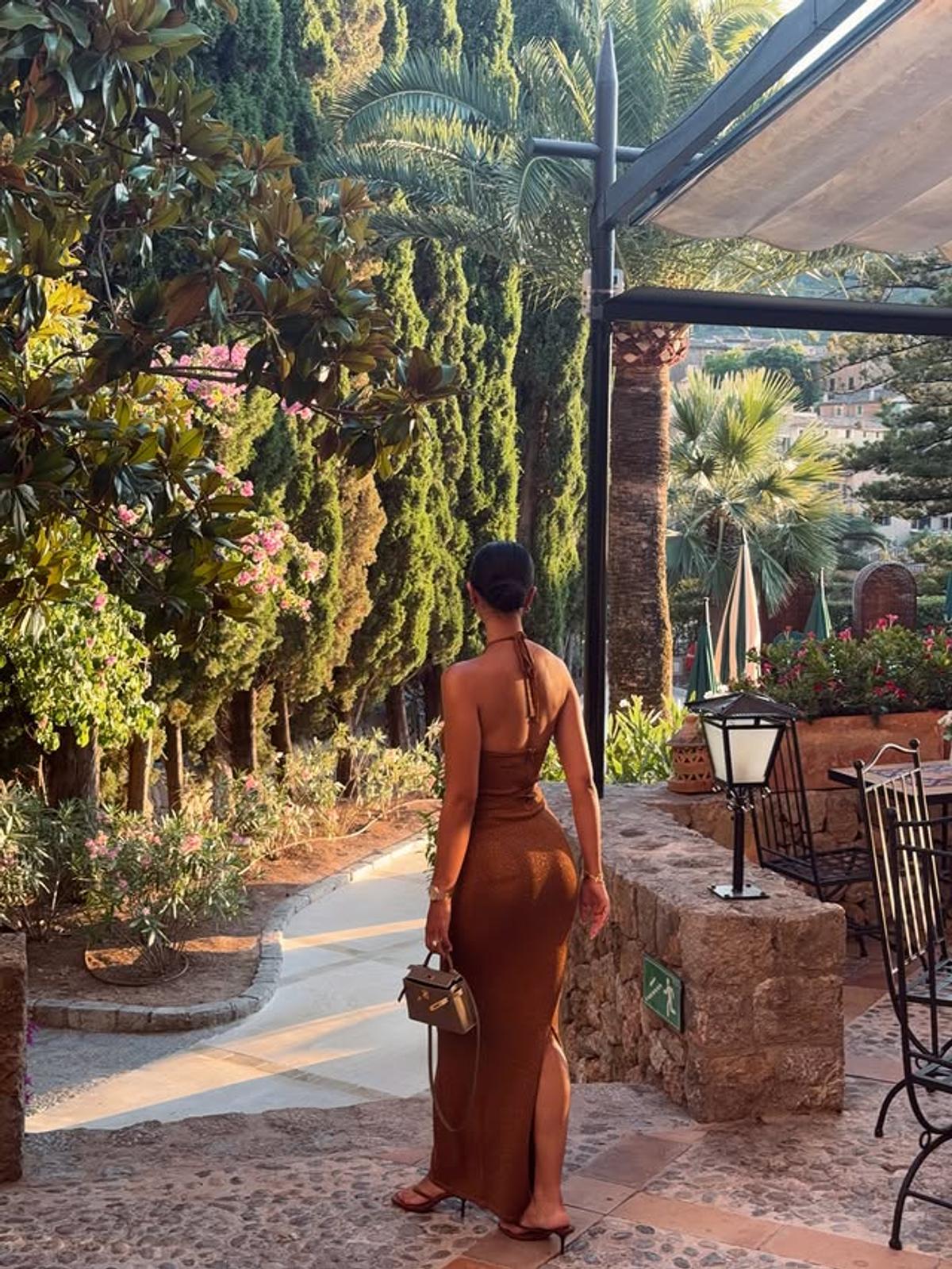 Cristi Chivu are o nouă susținătoare înfocată » Nu se oprește din postat fotografii: „Milano, suntem pregătiți!”