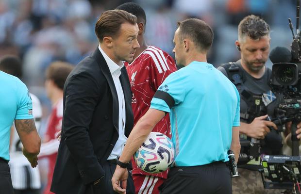 Contră între noul manager al „coțofenelor” și Peter Schmeichel: „Nicio șansă!”