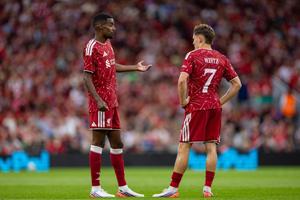 Gary Neville, dezamăgit de vedetele lui Liverpool: „Vreau să pun tunurile pe ei!”