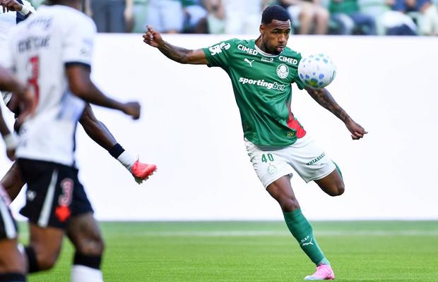 Manchester City a rezolvat transferul » 40 de milioane pentru extrema „alergică” la gol