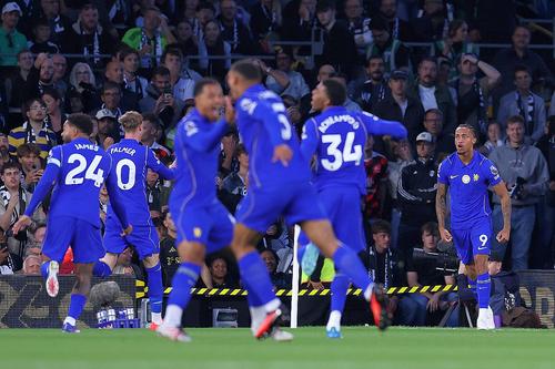 Joao Pedro, în dreapta imaginii, a înscris în Fulham - Chelsea / foto: Guliver/gettyimages