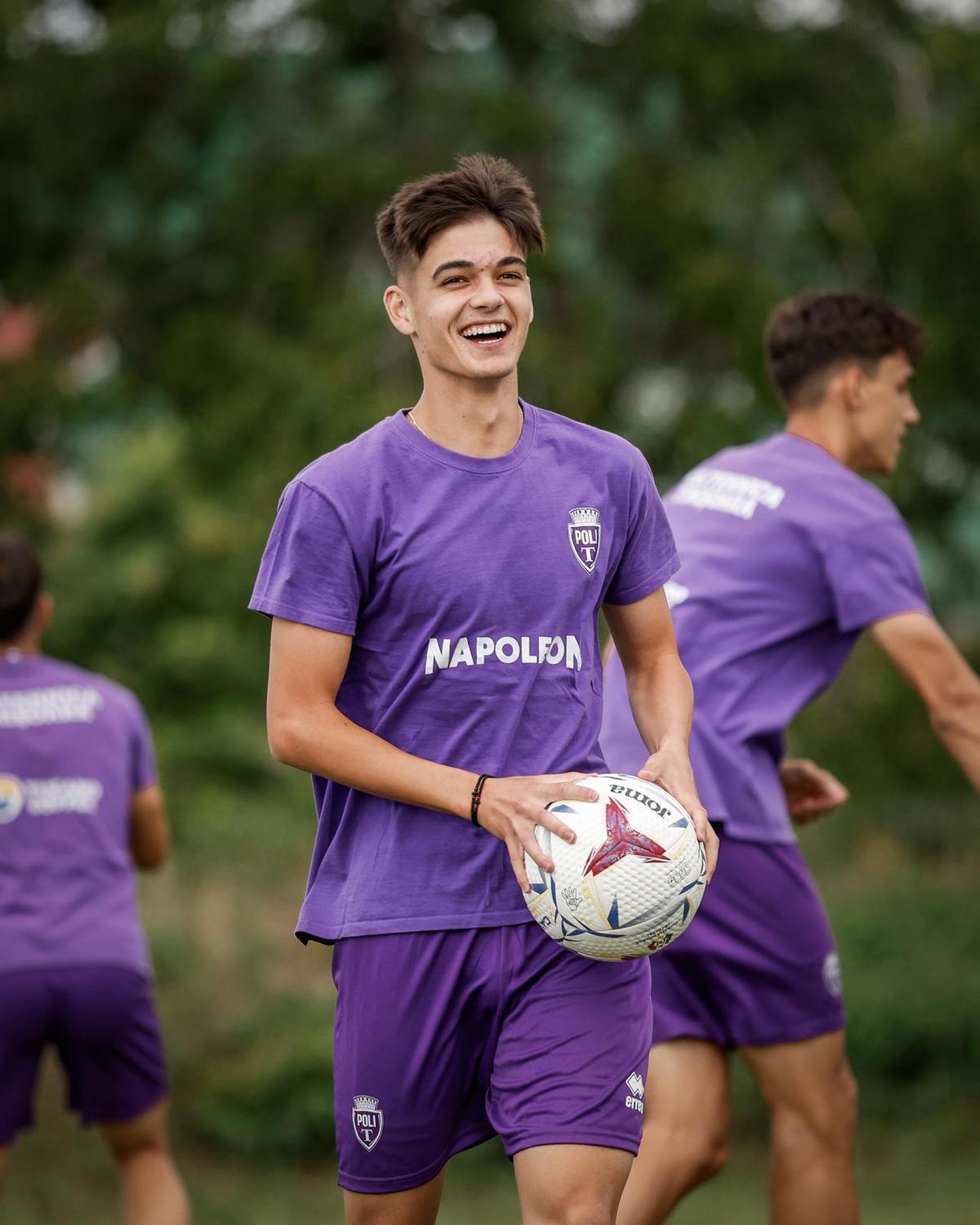 Ianis Doană, primele poze ca fotbalist