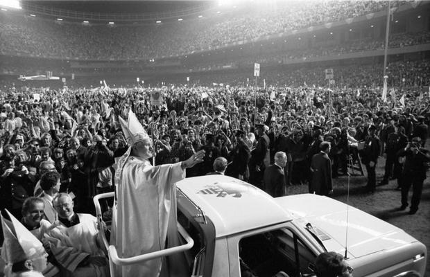 Retro GSP // VIDEO+FOTO » Stadionul pe care Papa i-a bătut pe Cruyff, Maradona şi Messi
