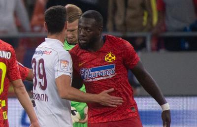 Situație jenantă la FCSB! Gnohere și Vali Crețu aproape să încalce o regulă absurdă: „Te rog frumos, nu știam că nea Gigi nu ne dă voie!”