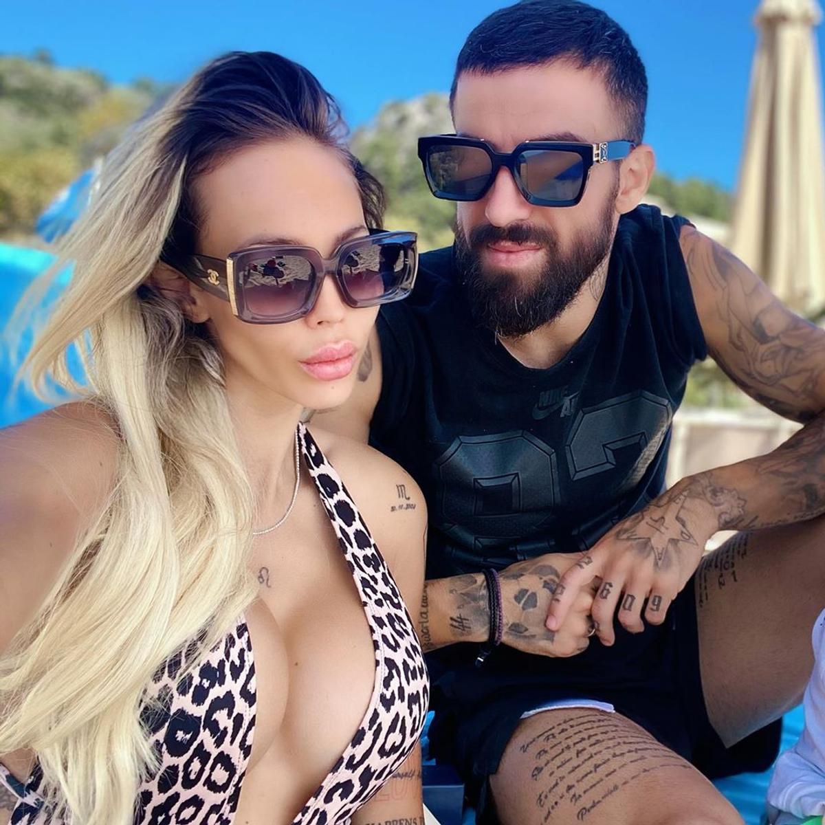 Păzea, olteni! Gabi Enache n-a venit singur la FCU Craiova » Lena, fostul model Playboy, face senzație în Bănie