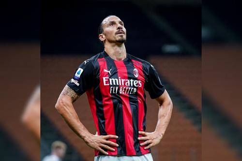 Zlatan Ibrahimovic, 39 de ani, a ieșit pozitiv la COVID-19