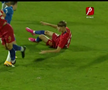 Penalty evident neacordat pentru FCSB în meciul cu Slovan Liberec! Arbitrul nu a văzut un fault clar