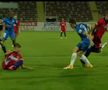 Penalty evident neacordat pentru FCSB în meciul cu Slovan Liberec! Arbitrul nu a văzut un fault clar
