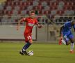 Împins de Gigi Becali pe ușa din dos, un fotbalist de la FCSB e ademenit în străinătate cu un salariu consistent
