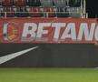 FCSB. Gigi Becali le-a transmis impresarilor: ce se întâmplă cu Man și Coman după eliminarea din Europa League