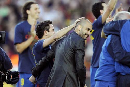 Xavi îi poate lua locul lui Ronald Koeman la Barcelona // sursa foto: Imago