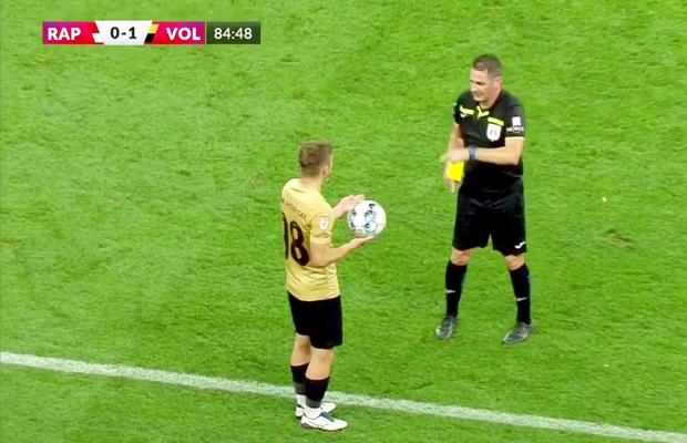 Costin contestă eliminarea cu Rapid: „Când i-am spus că mai am un galben, a rămas așa...”