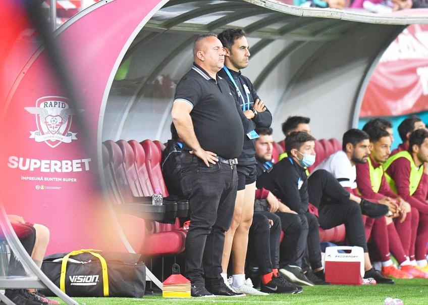 Rapid a fost învinsă de FC Voluntari, scor 0-1. Mihai Iosif (46 de ani), antrenorul giuleștenilor, a fost nemulțumit de atitudinea elevilor săi și spune că nu va ține cu dinții de post, dacă șefii vor hotărî să îl înlocuiască.