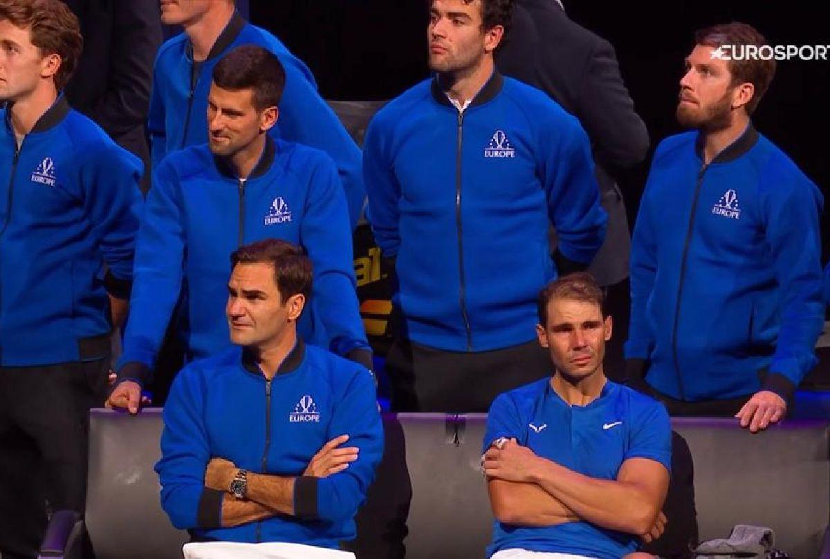 Roger Federer și Rafael Nadal au plâns cot la cot după ultimul meci din cariera elvețianului