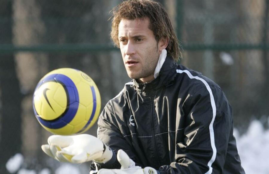 Carlos Fernandes a evoluat pentru FCSB între 2006 și 2007, câștigând titlul și Supercupa cu roș-albaștrii „Nu îi duc lipsa!” » Fostul jucător de la FCSB a vorbit despre relația cu Gigi Becali: „Vreau să aflu de ce s-a comportat așa”