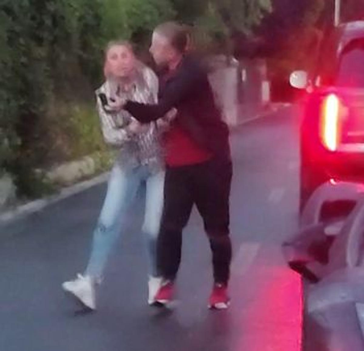 Noi imagini cu bătaia dintre Anamaria Prodan și Reghecampf