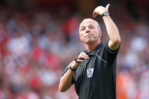 Steve Bennett, în perioada în care activa ca arbitru // Foto: Imago