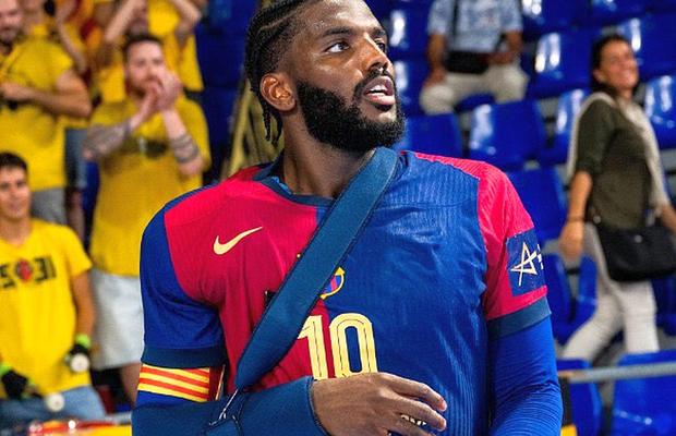 Alertă la Barcelona: superstarul Dika Mem s-a accidentat » Cât timp va lipsi francezul