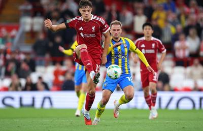 Ghinion incredibil pentru Leoni: a suferit o ruptură de ligamente încrucișate la debutul său cu Liverpool