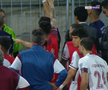 Bătaie între fanii lui Lanus și poliție