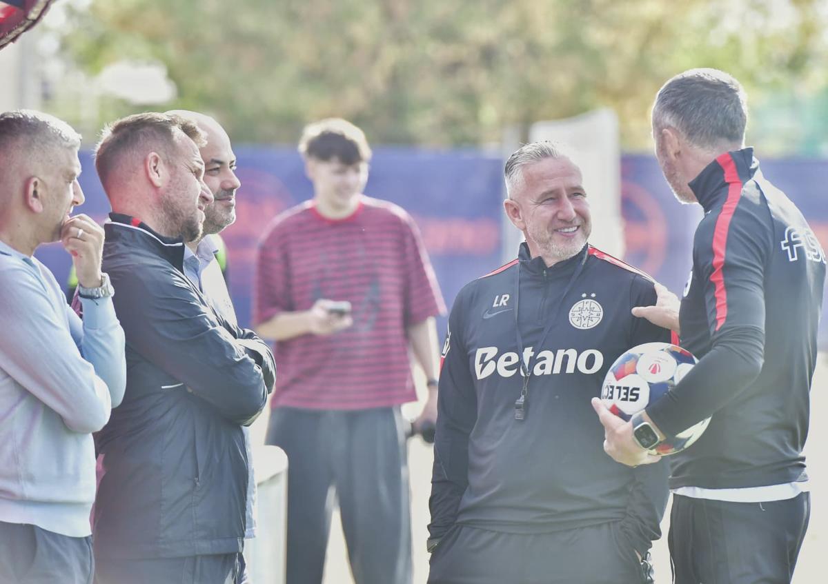 Primul antrenament al lui Laurențiu Reghecampf la FCSB / Foto: Cristi Preda (GSP)