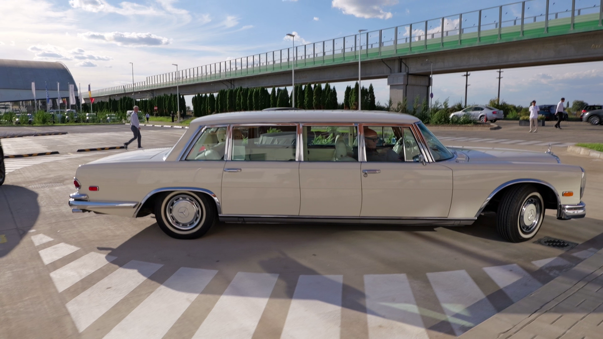 Ion Țiriac a scos «bestia» din colecție! Cum arată limuzina din 1968 pe care au avut-o John Lennon, Coco Chanel, Ceaușescu și Saddam Hussein