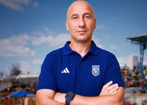 Robert Ilyeș a semnat contractul și a fost prezentat oficial