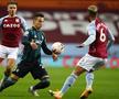 Aston Villa - Leeds 0-3. Marcelo Bielsa, ca antrenorii din Liga 1 » Decizie controversată luată de „El Loco” în Premier League