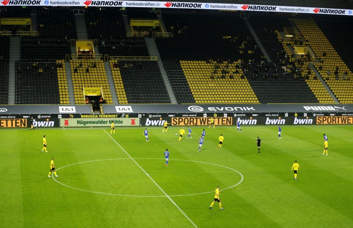 Borussia Dortmund - Schalke 3-0. Haaland &co. și-au executat rivala în „Revierderby” » Supergol al norvegianului